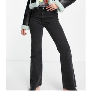 Reclaimed Vintage - Wide Flare Jeans